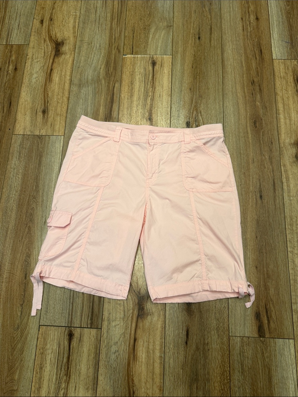 St. John's Bay Bermuda Cargo Shorts Size 18 Stretch Cotton Long Shorts